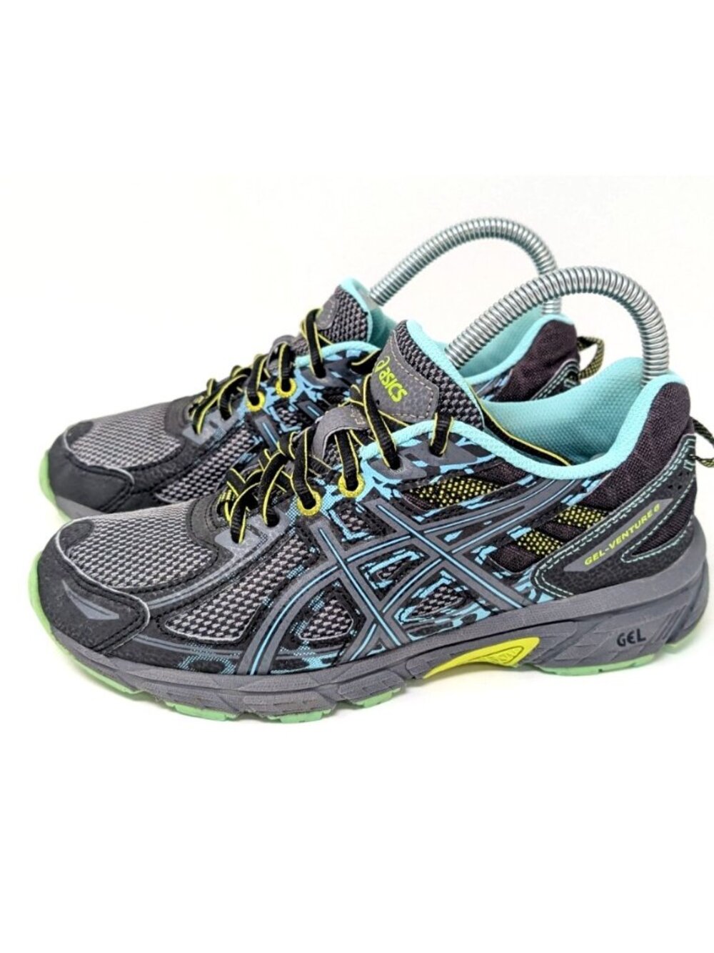 Asics Gel venture 6 trail running sneakers size 7 D (WIDE)  T7G7N Mint Green